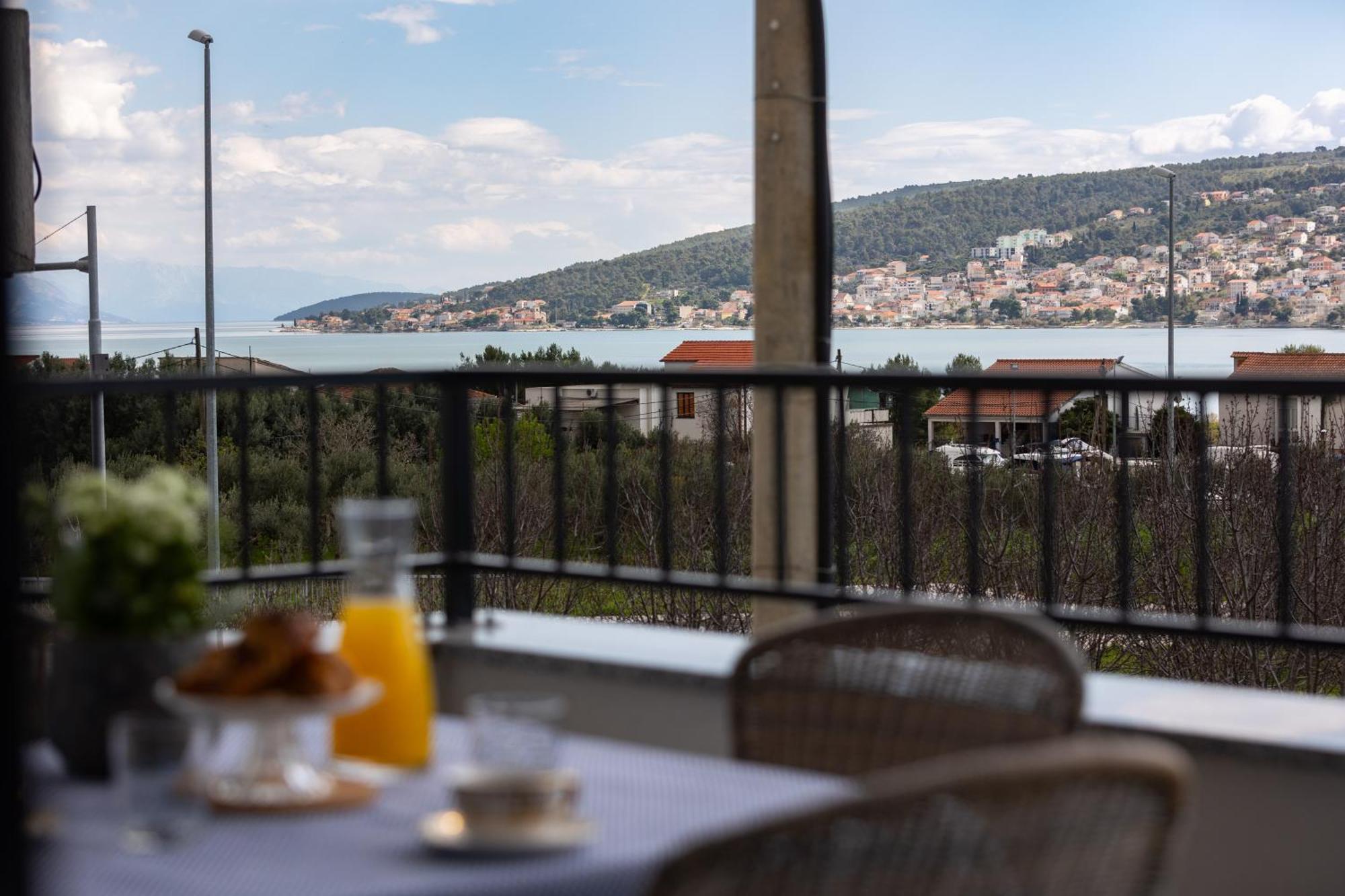 Apartamento La Petit Trogir Exterior foto